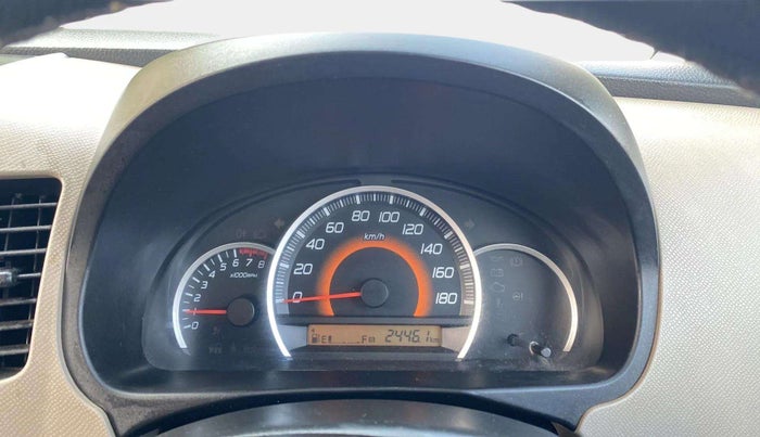 2015 Maruti Wagon R 1.0 VXI, Petrol, Manual, 39,825 km, Odometer Image
