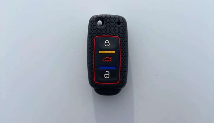 2016 Volkswagen Polo GT TSI AT, Petrol, Automatic, 1,10,656 km, Key Close Up