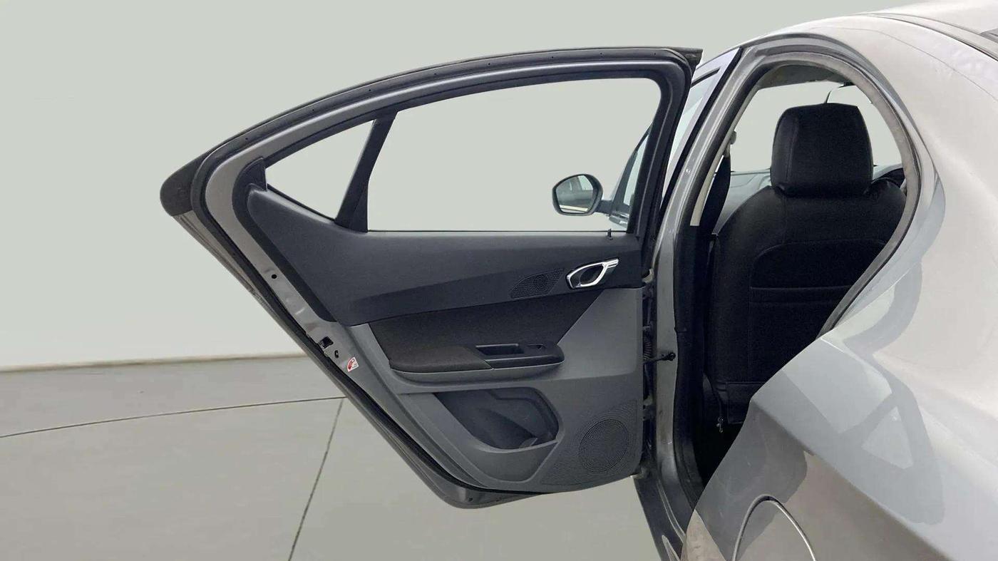 2018 Tata TIGOR XZ PLUS PETROL, Petrol, Manual, 44,467 km, LHS Rear Door