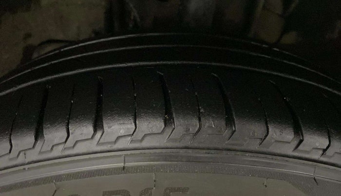 2018 Tata TIGOR XZ PLUS PETROL, Petrol, Manual, 44,467 km, Left Front Tyre Tread