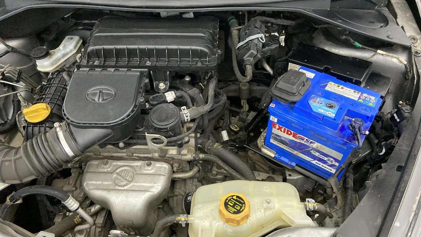 2018 Tata TIGOR XZ PLUS PETROL, Petrol, Manual, 44,467 km, Engine View - Left