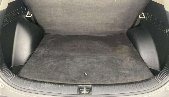 2023 KIA SELTOS HTE 1.5 PETROL, Petrol, Manual, 49,425 km, Boot Inside