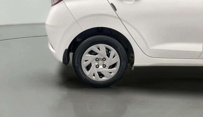 2023 Hyundai GRAND I10 NIOS MAGNA 1.2 KAPPA VTVT, Petrol, Manual, 20,504 km, Right Rear Wheel