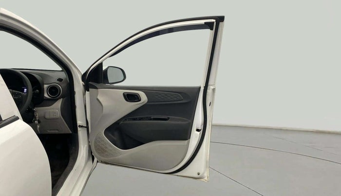 2023 Hyundai GRAND I10 NIOS MAGNA 1.2 KAPPA VTVT, Petrol, Manual, 20,504 km, RHS Front Door
