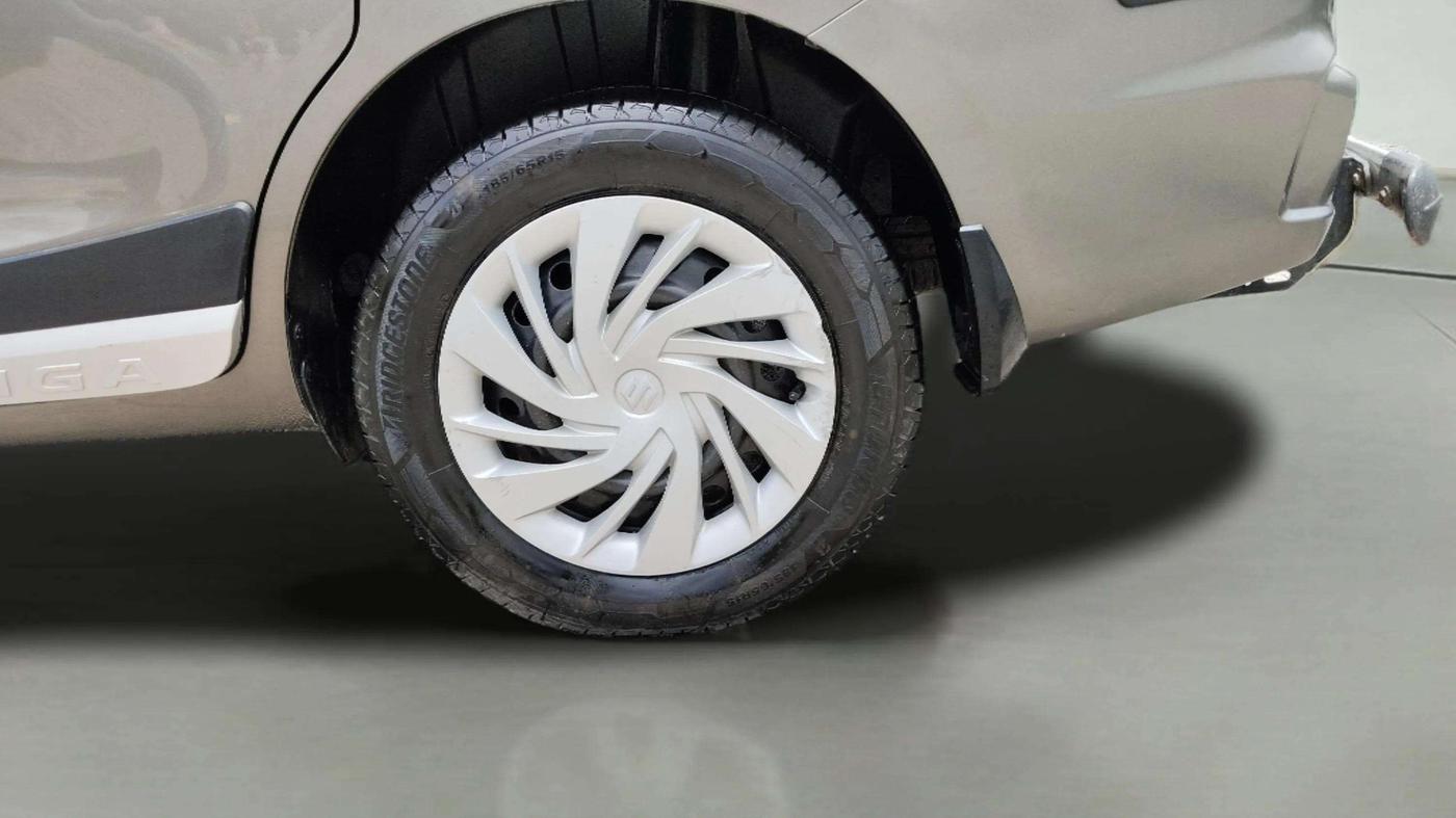 2020 Maruti Ertiga VXI CNG, CNG, Manual, 65,364 km, Left Rear Wheel