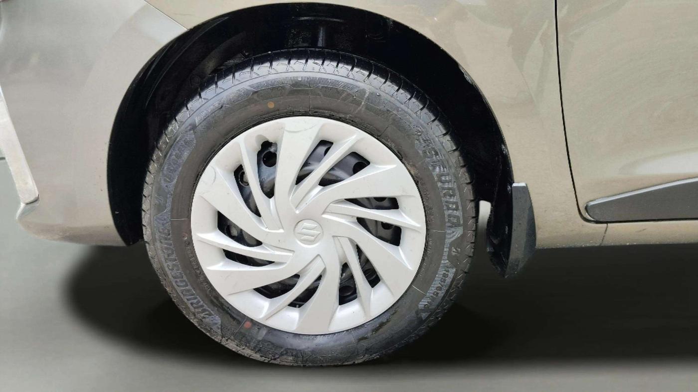 2020 Maruti Ertiga VXI CNG, CNG, Manual, 65,364 km, Left Front Wheel