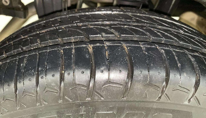 2016 Maruti Alto K10 VXI AMT, Petrol, Automatic, 28,515 km, Right Rear Tyre Tread