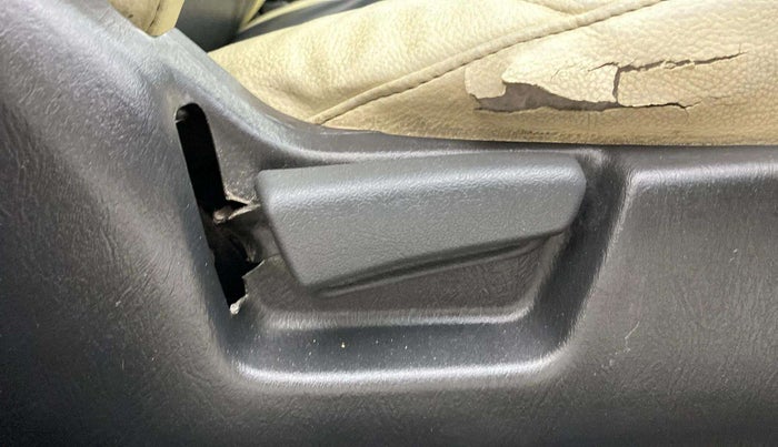 2016 Maruti Alto K10 VXI AMT, Petrol, Automatic, 28,515 km, Driver Side Adjustment Panel