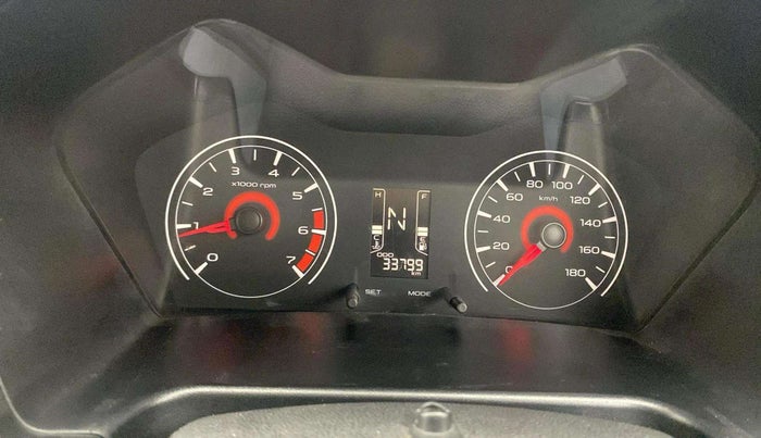 2018 Mahindra KUV 100 NXT K4+ P 6 STR, Petrol, Manual, 33,799 km, Odometer Image