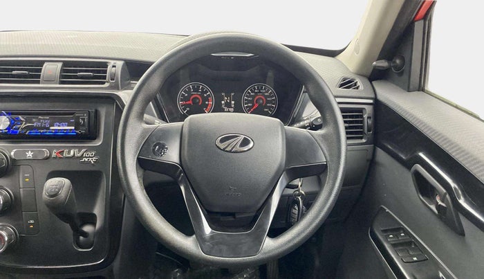 2018 Mahindra KUV 100 NXT K4+ P 6 STR, Petrol, Manual, 33,799 km, Steering Wheel Close Up