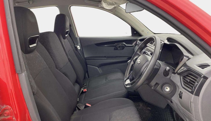 2018 Mahindra KUV 100 NXT K4+ P 6 STR, Petrol, Manual, 33,799 km, Right Side Front Door Cabin
