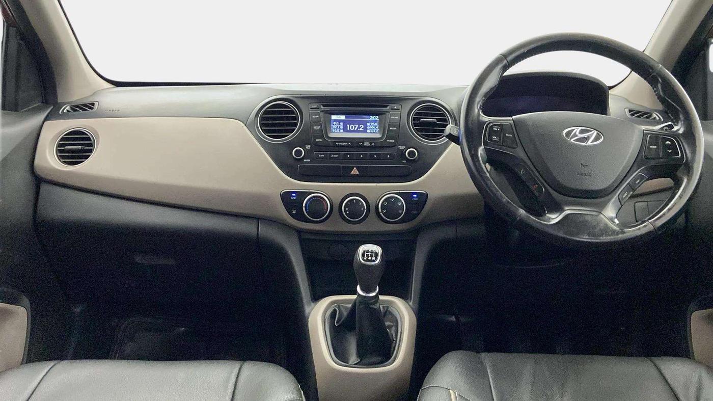 2014 Hyundai Grand i10 ASTA (O) 1.2 KAPPA VTVT, Petrol, Manual, 50,438 km, Dashboard