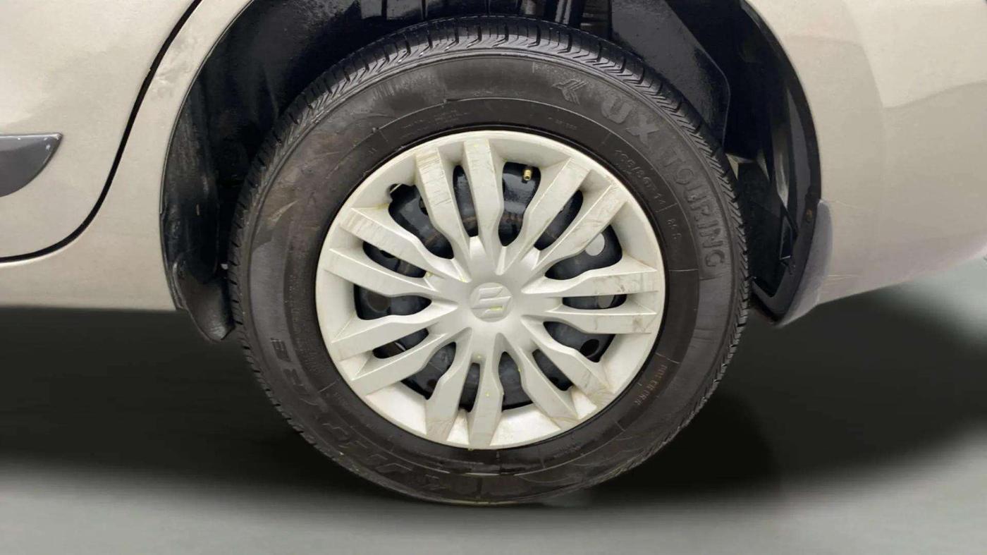 2022 Maruti Dzire VXI, Petrol, Manual, 67,724 km, Left Rear Wheel