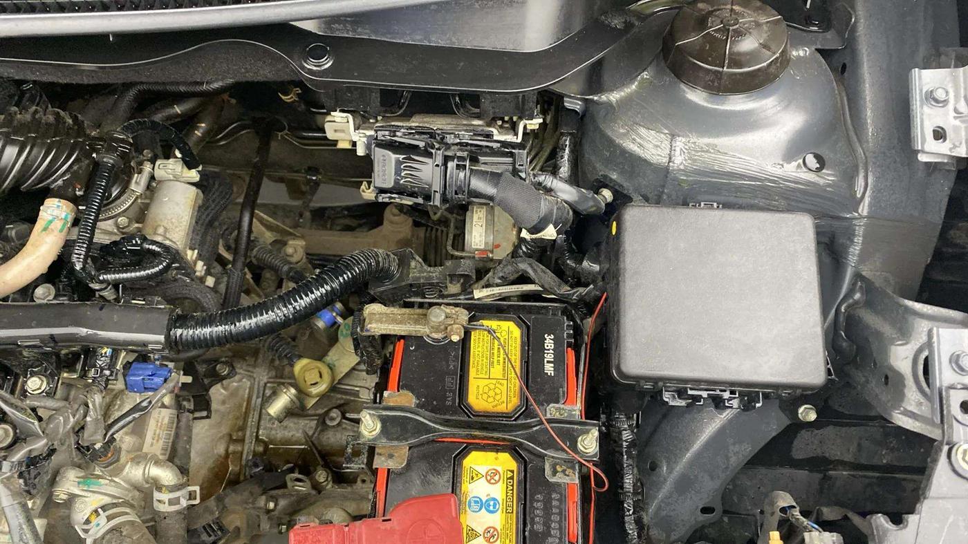 2022 Maruti Dzire VXI, Petrol, Manual, 67,724 km, Engine View - Left