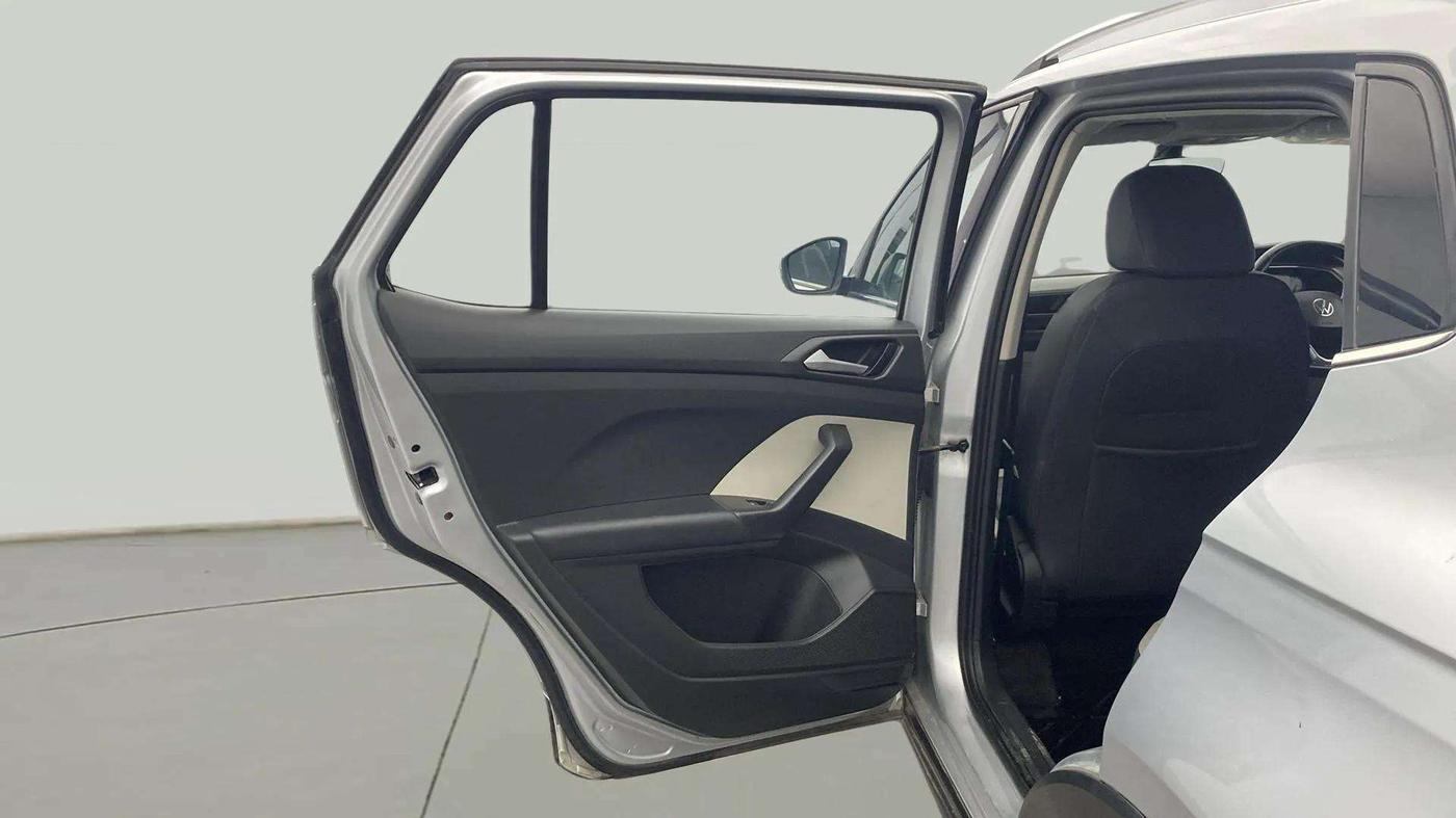 2022 Volkswagen TAIGUN TOPLINE 1.0 TSI MT, Petrol, Manual, 53,858 km, LHS Rear Door