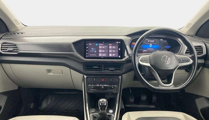 2022 Volkswagen TAIGUN TOPLINE 1.0 TSI MT, Petrol, Manual, 53,858 km, Dashboard