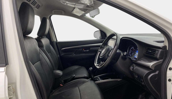 2021 Maruti XL6 ALPHA MT, Petrol, Manual, 44,774 km, Right Side Front Door Cabin