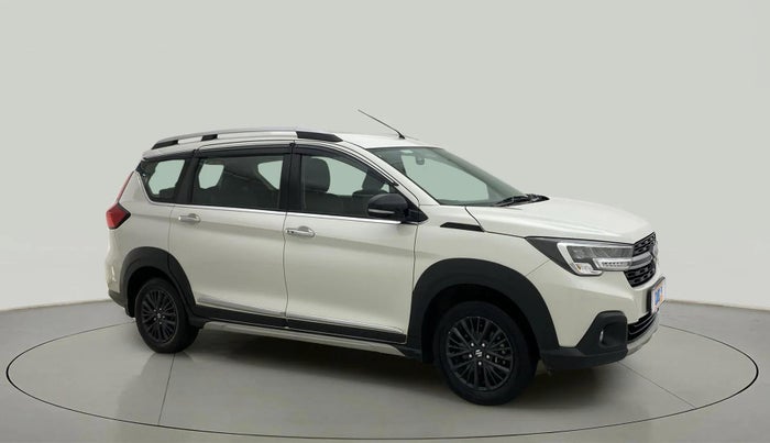 2021 Maruti XL6 ALPHA MT, Petrol, Manual, 44,774 km, Right Front Diagonal