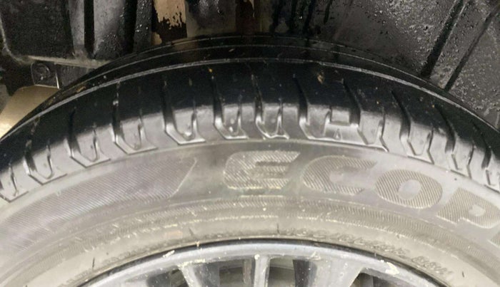 2021 Maruti XL6 ALPHA MT, Petrol, Manual, 44,774 km, Right Rear Tyre Tread