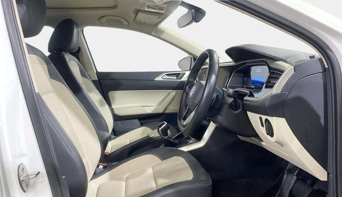 2024 Volkswagen VIRTUS Topline 1.0 TSI AT (Electric Seats), Petrol, Automatic, 31,785 km, Right Side Front Door Cabin