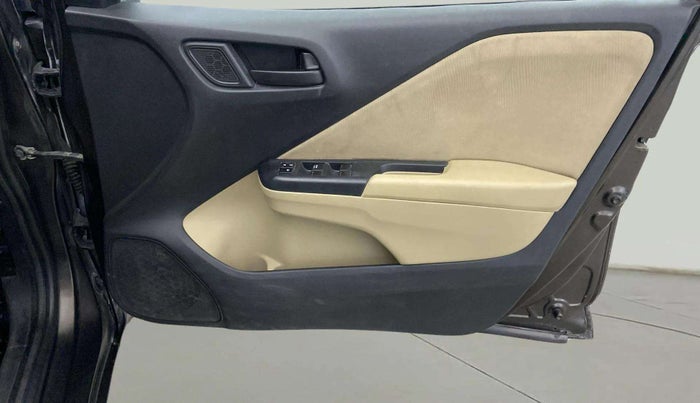 2015 Honda City 1.5L I-VTEC SV, Petrol, Manual, 68,724 km, Driver Side Door Panels Control