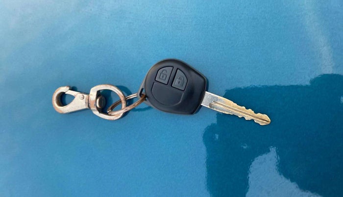 2012 Maruti Swift Dzire VXI, Petrol, Manual, 69,413 km, Key Close Up