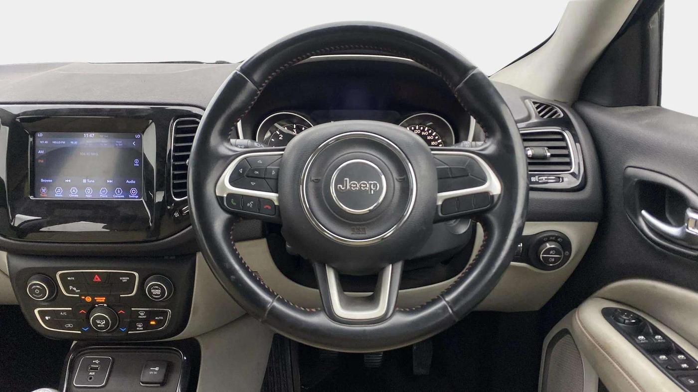 2018 Jeep Compass LIMITED (O) 2.0 DIESEL, Diesel, Manual, 95,300 km, Steering Wheel Close Up