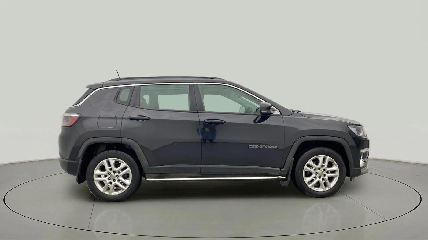 2018 Jeep Compass LIMITED (O) 2.0 DIESEL, Diesel, Manual, 95,300 km, Right Side View