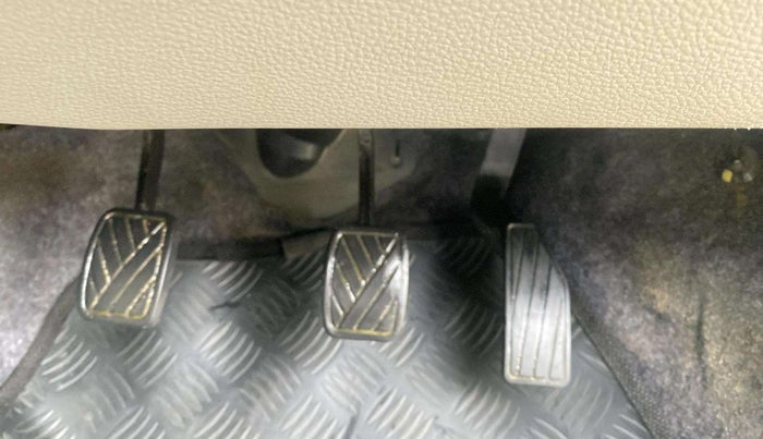 2016 Maruti Celerio VXI, Petrol, Manual, 61,574 km, Pedals