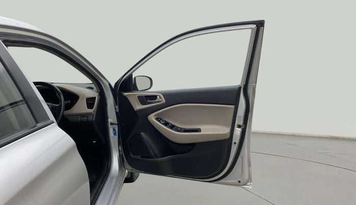 2015 Hyundai Elite i20 SPORTZ 1.2 (O), Petrol, Manual, 23,708 km, RHS Front Door