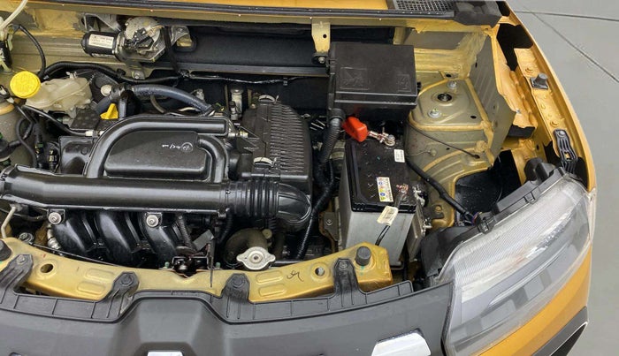 2022 Renault Kwid CLIMBER MT 1.0, Petrol, Manual, 9,393 km, Engine View - Left