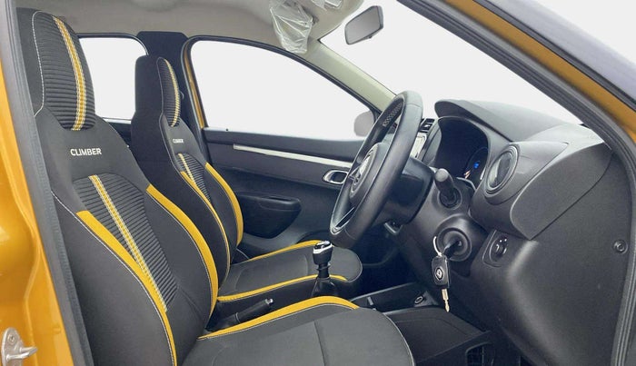 2022 Renault Kwid CLIMBER MT 1.0, Petrol, Manual, 9,393 km, Right Side Front Door Cabin