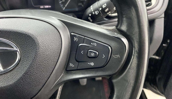 2022 Tata ALTROZ XZ PLUS PETROL DARK EDITION, Petrol, Manual, 31,352 km, Adaptive Cruise Control