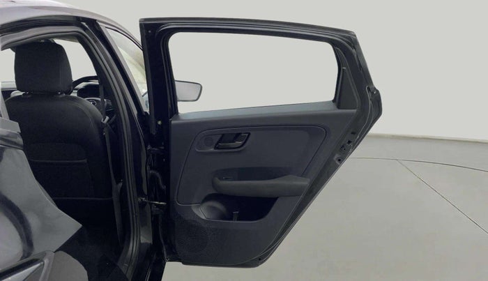 2022 Tata ALTROZ XZ PLUS PETROL DARK EDITION, Petrol, Manual, 31,352 km, RHS Rear Door