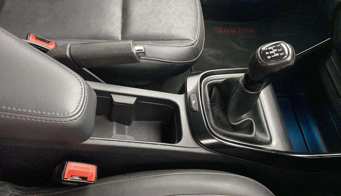 2022 Tata ALTROZ XZ PLUS PETROL DARK EDITION, Petrol, Manual, 31,352 km, Gear Lever