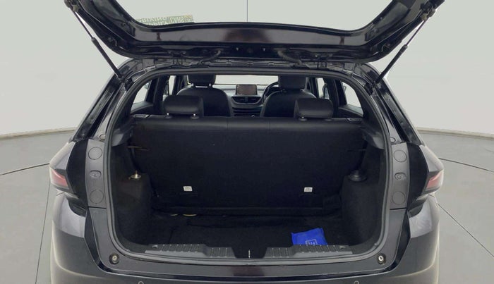 2022 Tata ALTROZ XZ PLUS PETROL DARK EDITION, Petrol, Manual, 31,352 km, Boot Inside