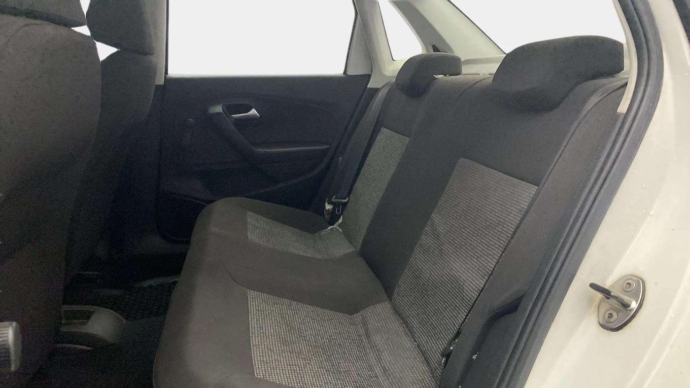 2019 Volkswagen Ameo TRENDLINE 1.0L, Petrol, Manual, 54,821 km, Right Side Rear Door Cabin