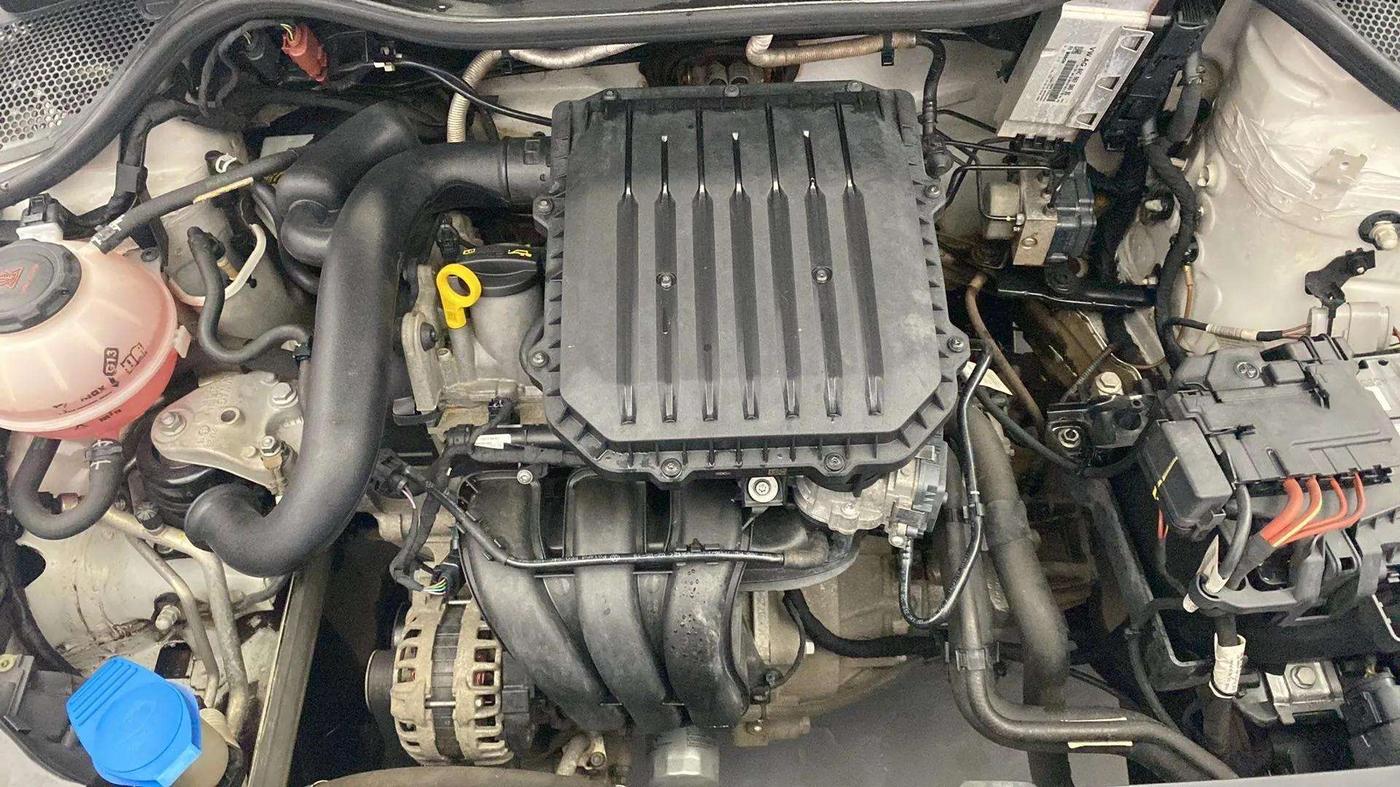 2019 Volkswagen Ameo TRENDLINE 1.0L, Petrol, Manual, 54,821 km, Open Bonet