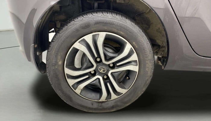2022 Tata Tiago XZ PLUS CNG, CNG, Manual, 17,092 km, Right Rear Wheel