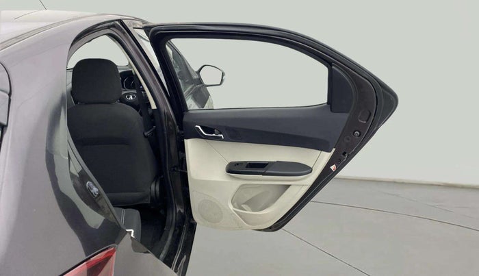 2022 Tata Tiago XZ PLUS CNG, CNG, Manual, 17,092 km, RHS Rear Door
