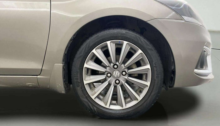 2018 Maruti Ciaz ALPHA  AT 1.5 SHVS PETROL, Petrol, Automatic, 53,722 km, Right Front Wheel