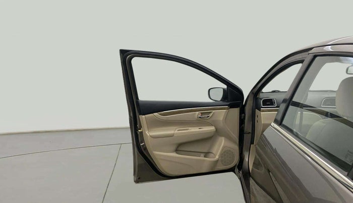 2018 Maruti Ciaz ALPHA  AT 1.5 SHVS PETROL, Petrol, Automatic, 53,722 km, LHS Front Door