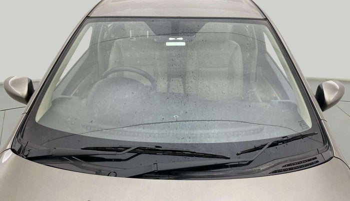 2018 Maruti Ciaz ALPHA  AT 1.5 SHVS PETROL, Petrol, Automatic, 53,722 km, Front Windshield