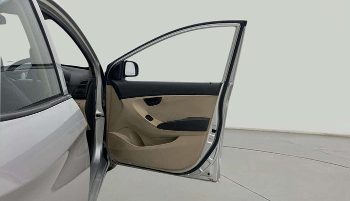 2018 Hyundai Eon ERA +, CNG, Manual, 1,31,159 km, RHS Front Door