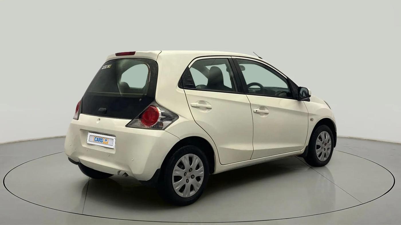 2014 Honda Brio S MT, Petrol, Manual, 1,26,416 km, Right Back Diagonal