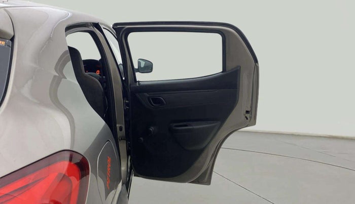 2018 Renault Kwid RXT 1.0 AMT, Petrol, Automatic, 49,559 km, RHS Rear Door