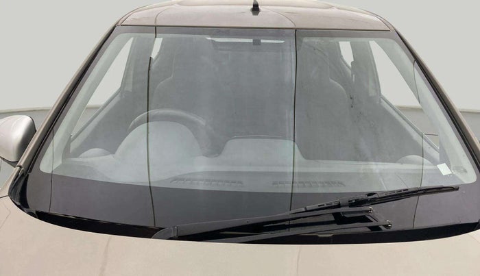 2018 Renault Kwid RXT 1.0 AMT, Petrol, Automatic, 49,559 km, Front Windshield