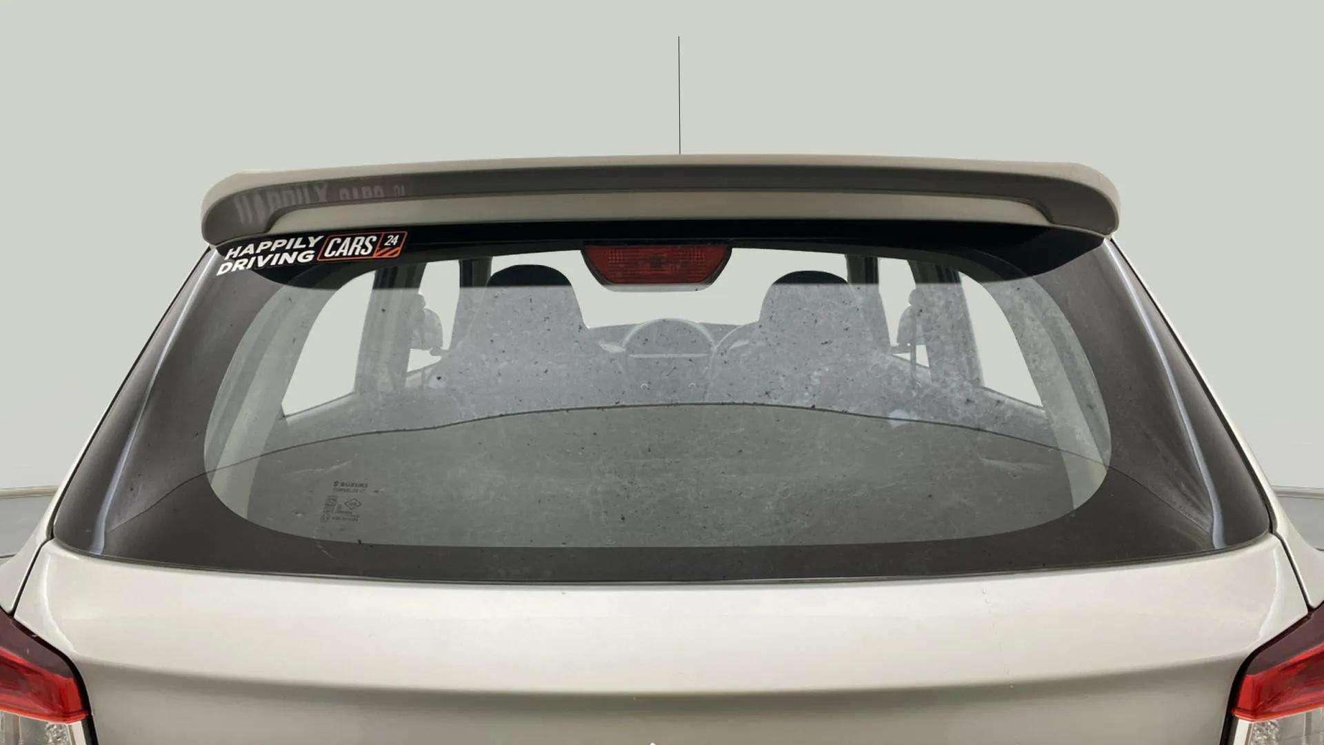 Rear-Windshield---Roof-25