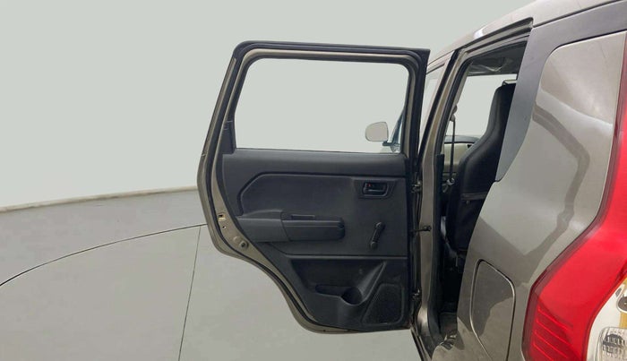 2021 Maruti New Wagon-R LXI CNG (O) 1.0, CNG, Manual, 42,132 km, LHS Rear Door
