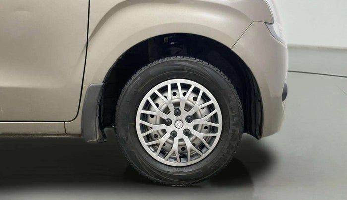 2021 Maruti New Wagon-R LXI CNG (O) 1.0, CNG, Manual, 42,132 km, Right Front Wheel